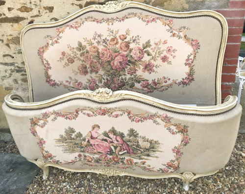 vinage french tapestry capitone bed